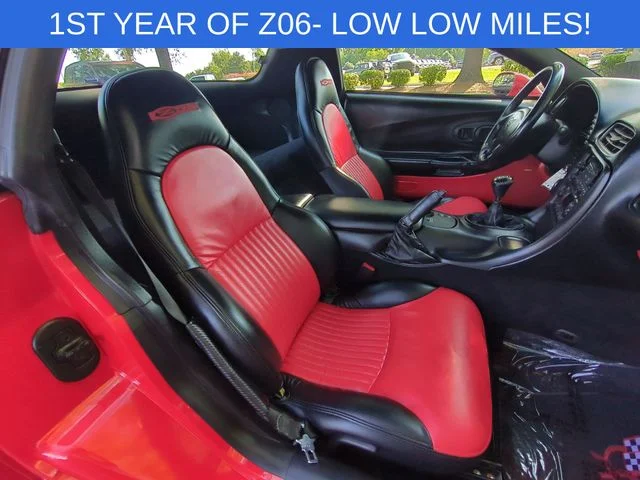 Used 2001 Red Chevrolet Z06 image 25