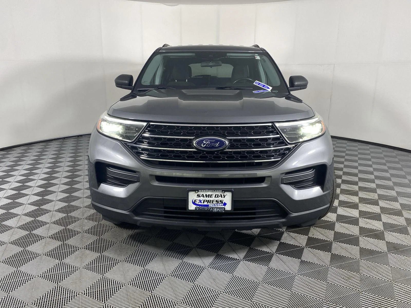 Used 2021 Carbonized Gray Ford XLT image 2