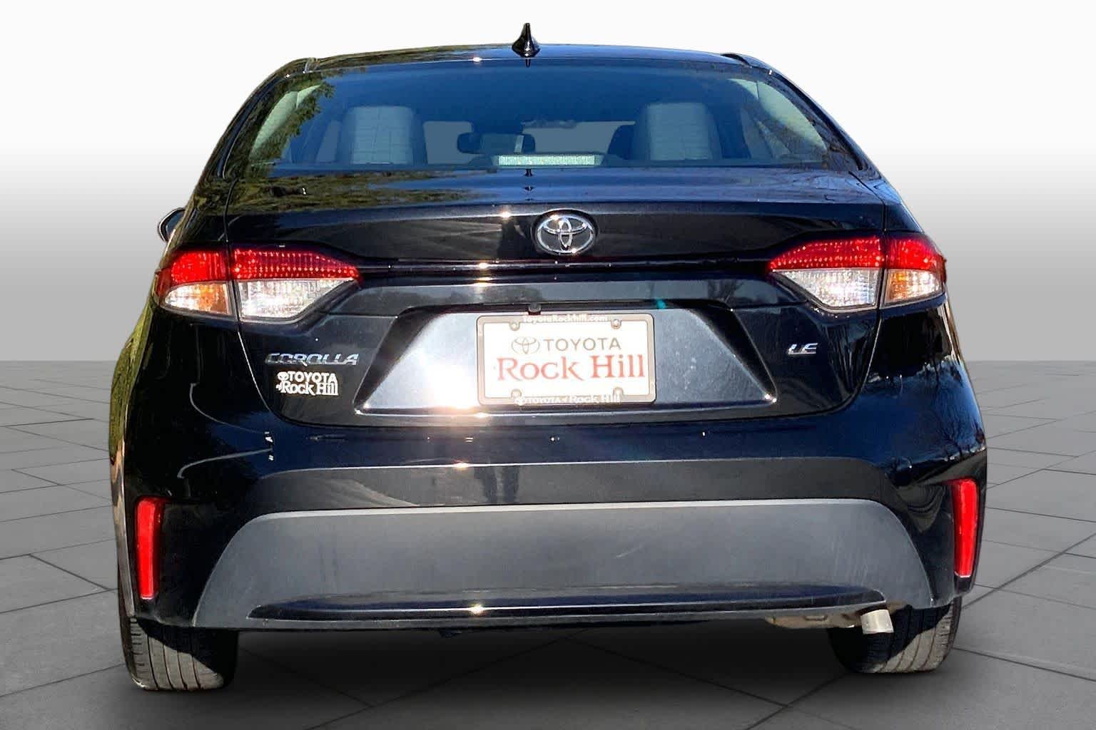 Used 2022 Black Sand Pearl Toyota LE image 5