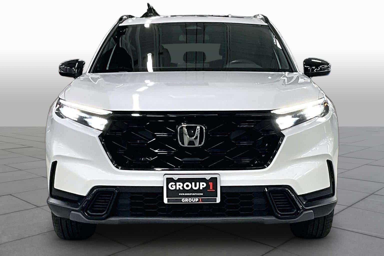 Used 2024 Platinum White Pearl Honda Sport image 4