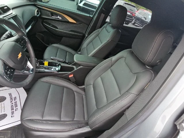 Used 2023 Gray Chevrolet ACTIV image 22