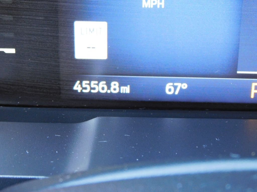Used 2026 Red Ford Lariat image 33
