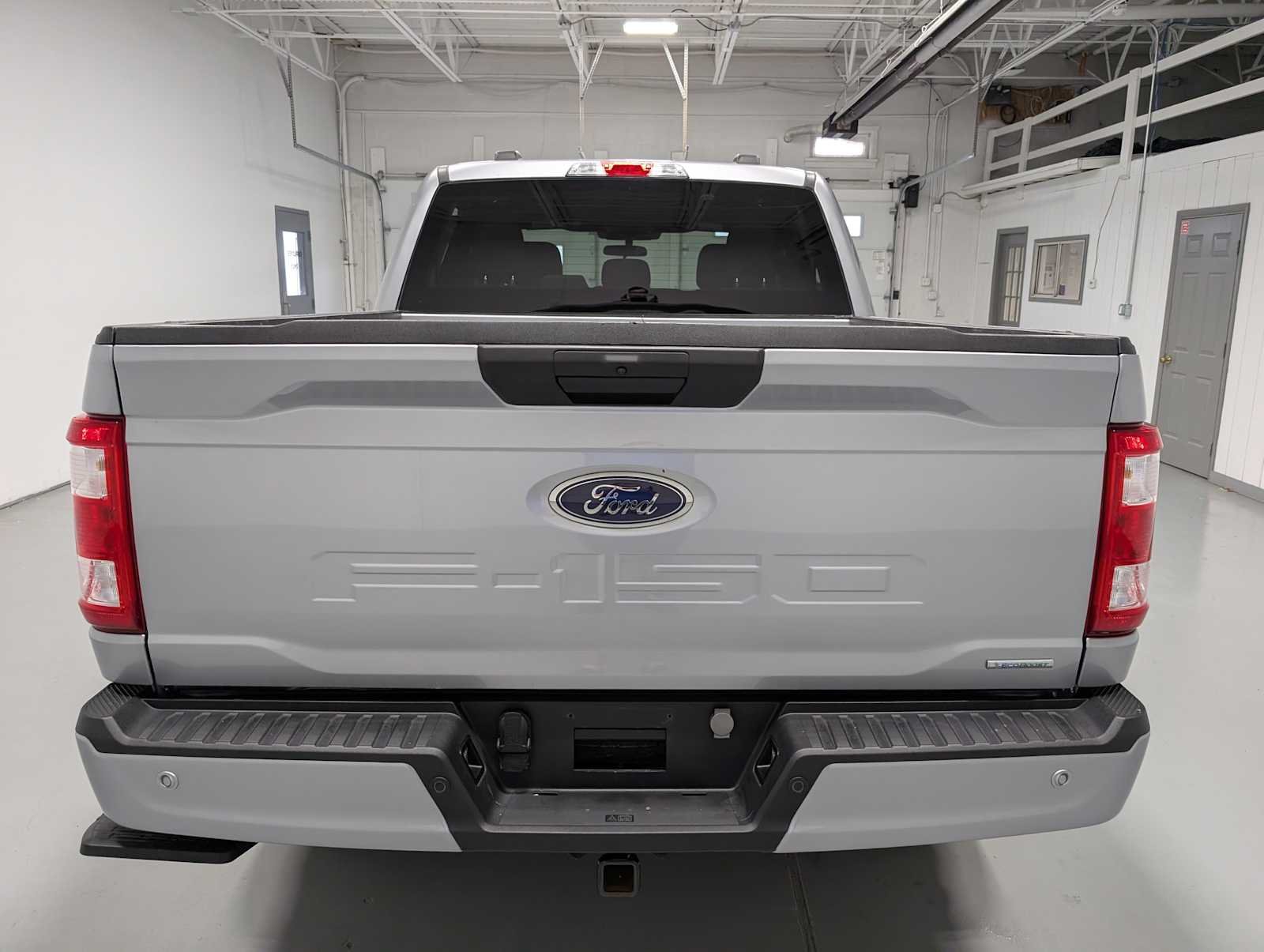 Used 2023 Iconic Silver Ford XL image 6