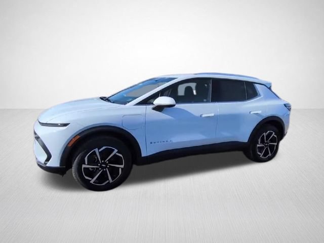 New 2026 Summit White Chevrolet LT image 6