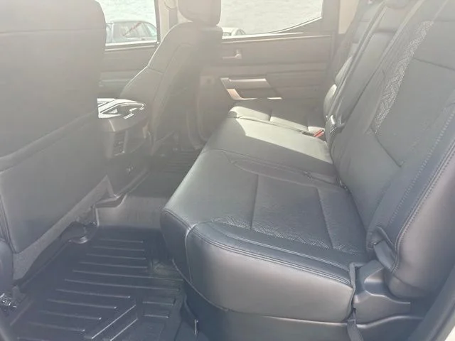 Used 2024  Toyota SR5 image 18