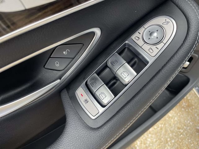 Used 2018 Gray Mercedes-Benz C 300 image 12