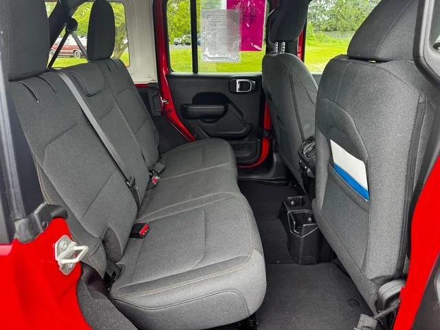 Used 2024 Red Jeep Sport S image 16