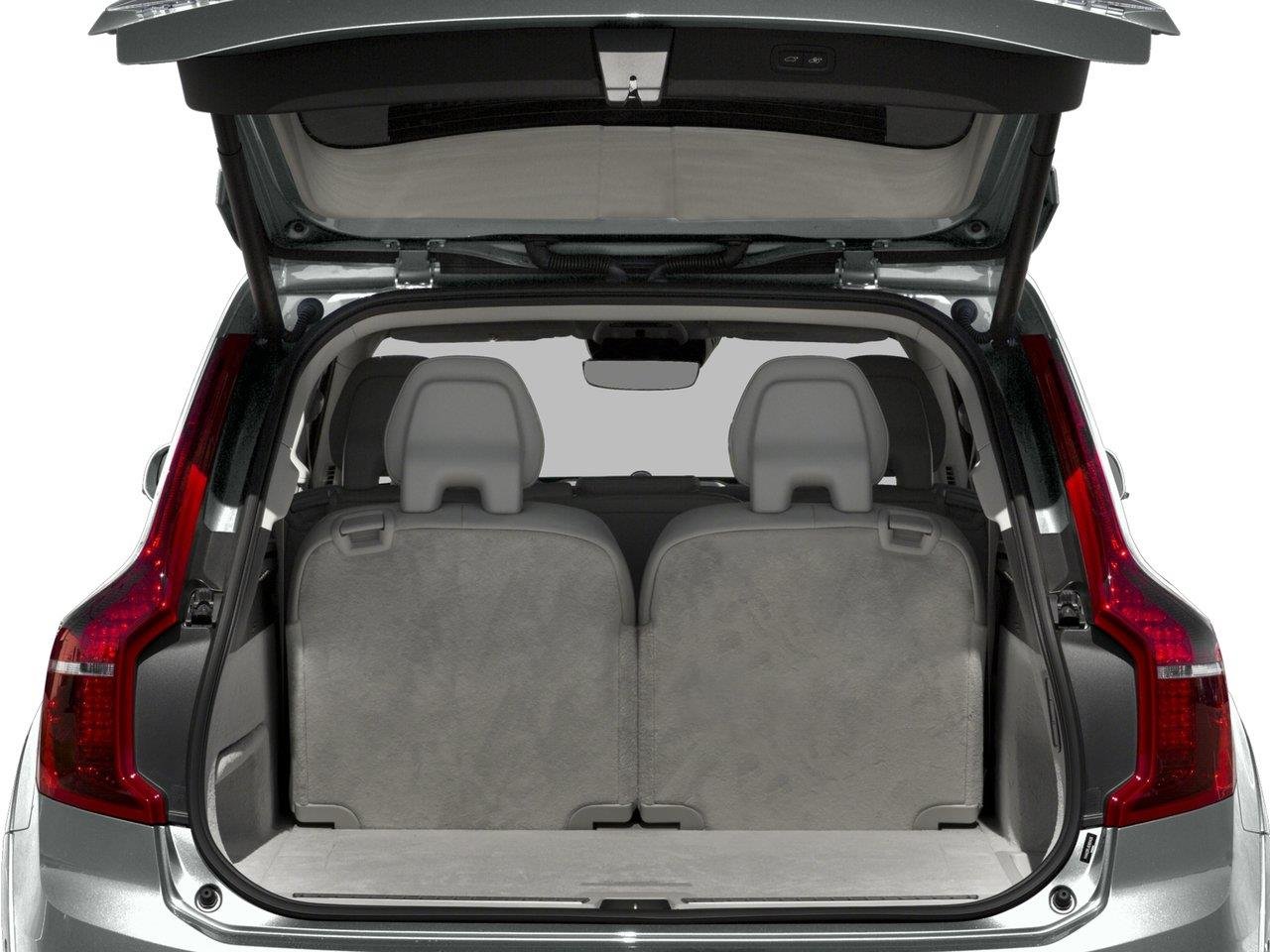 Used 2016 Crystal White Pearl Volvo T6 Momentum image 6