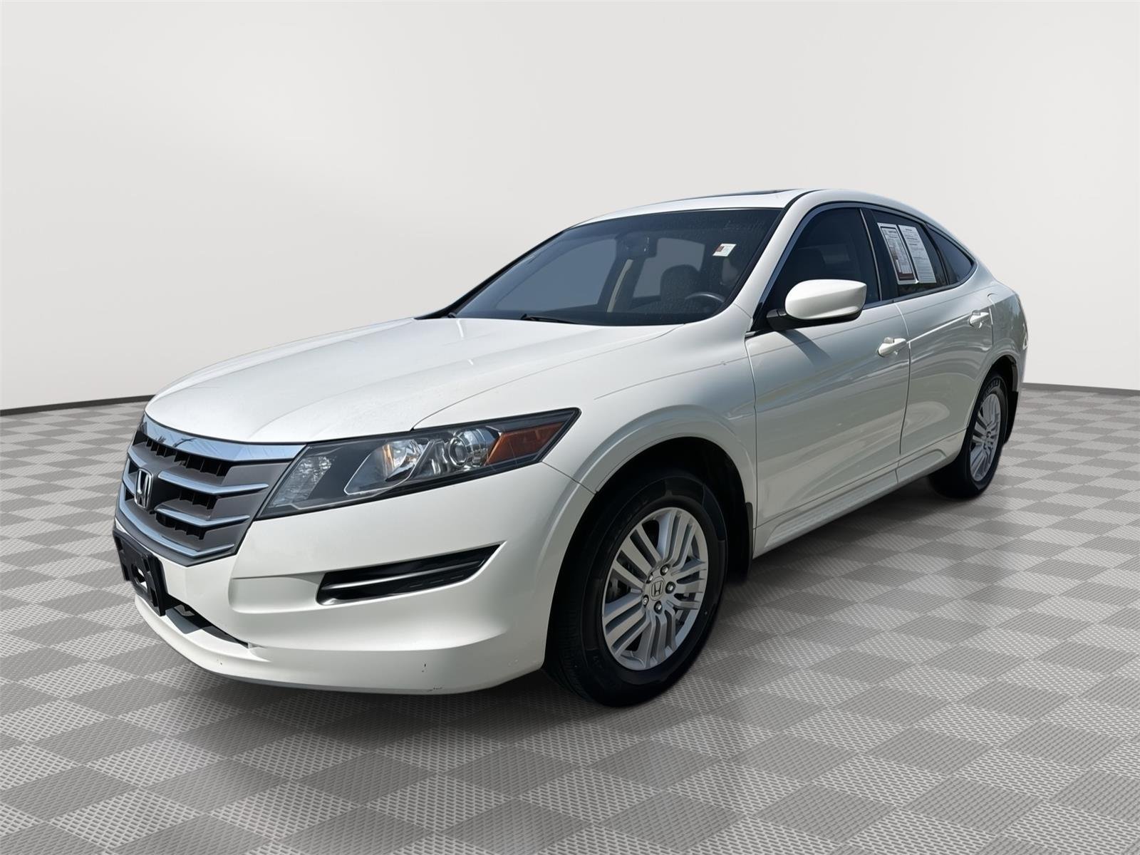 Used 2012 White Diamond Pearl Honda EX-L image 9