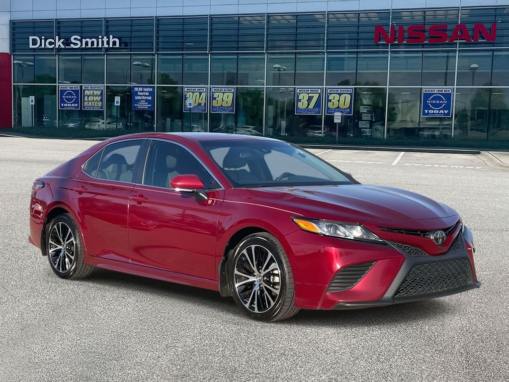 2018 Toyota Camry SE