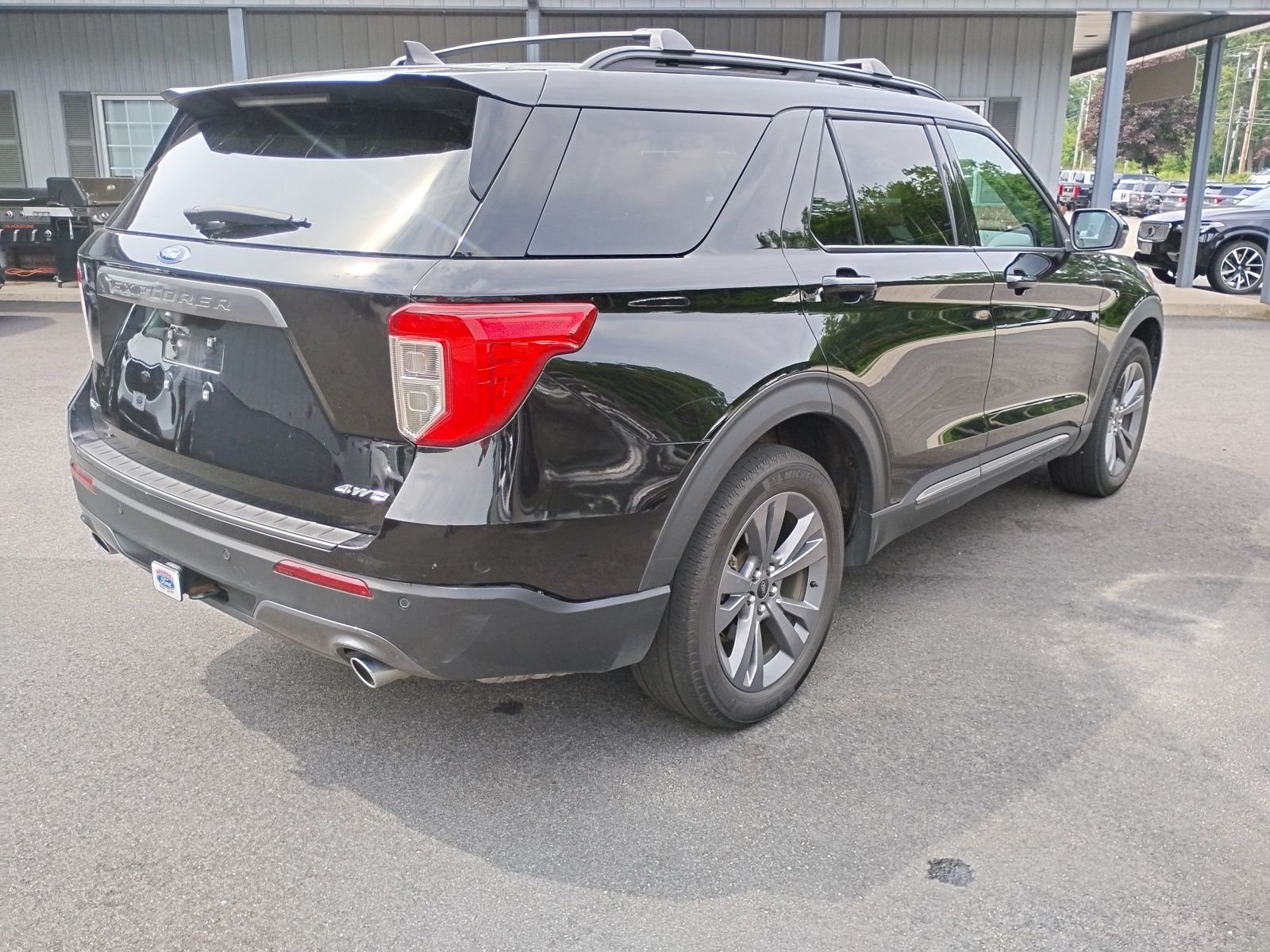 Certified Used 2023 Black Ford XLT image 7