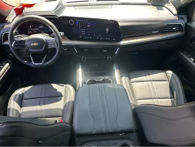 Used 2025 Sterling Gray Metallic Chevrolet High Country image 9
