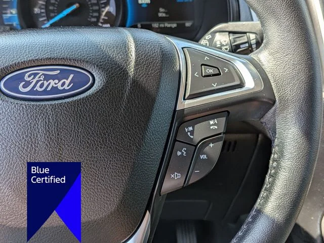 Used 2022 Black Ford SEL image 18