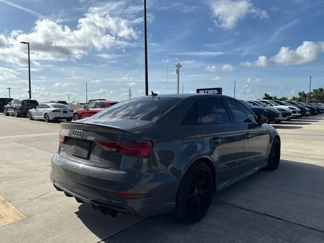 Used 2018 Daytona Gray Pearl Effect Audi 2.0T Premium Plus image 3