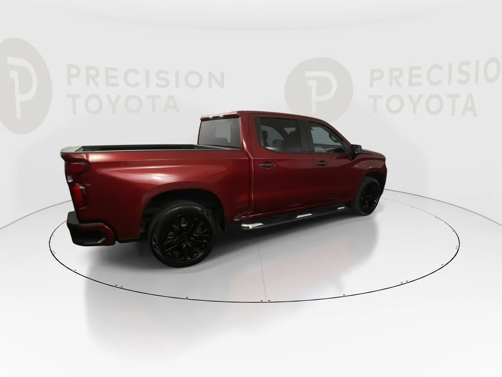 Used 2019 Cajun Red Tintcoat Chevrolet Custom image 19