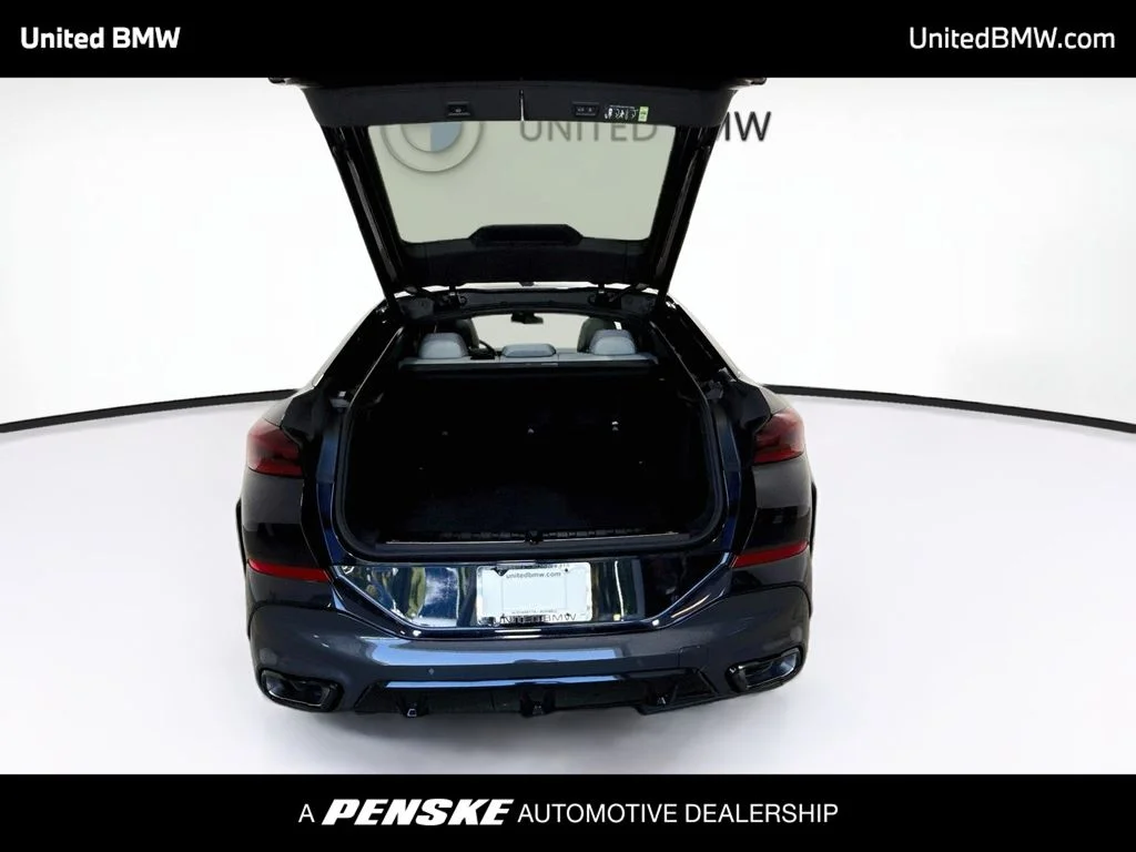 New 2027 Carbon Black Metallic BMW xDrive40i image 21