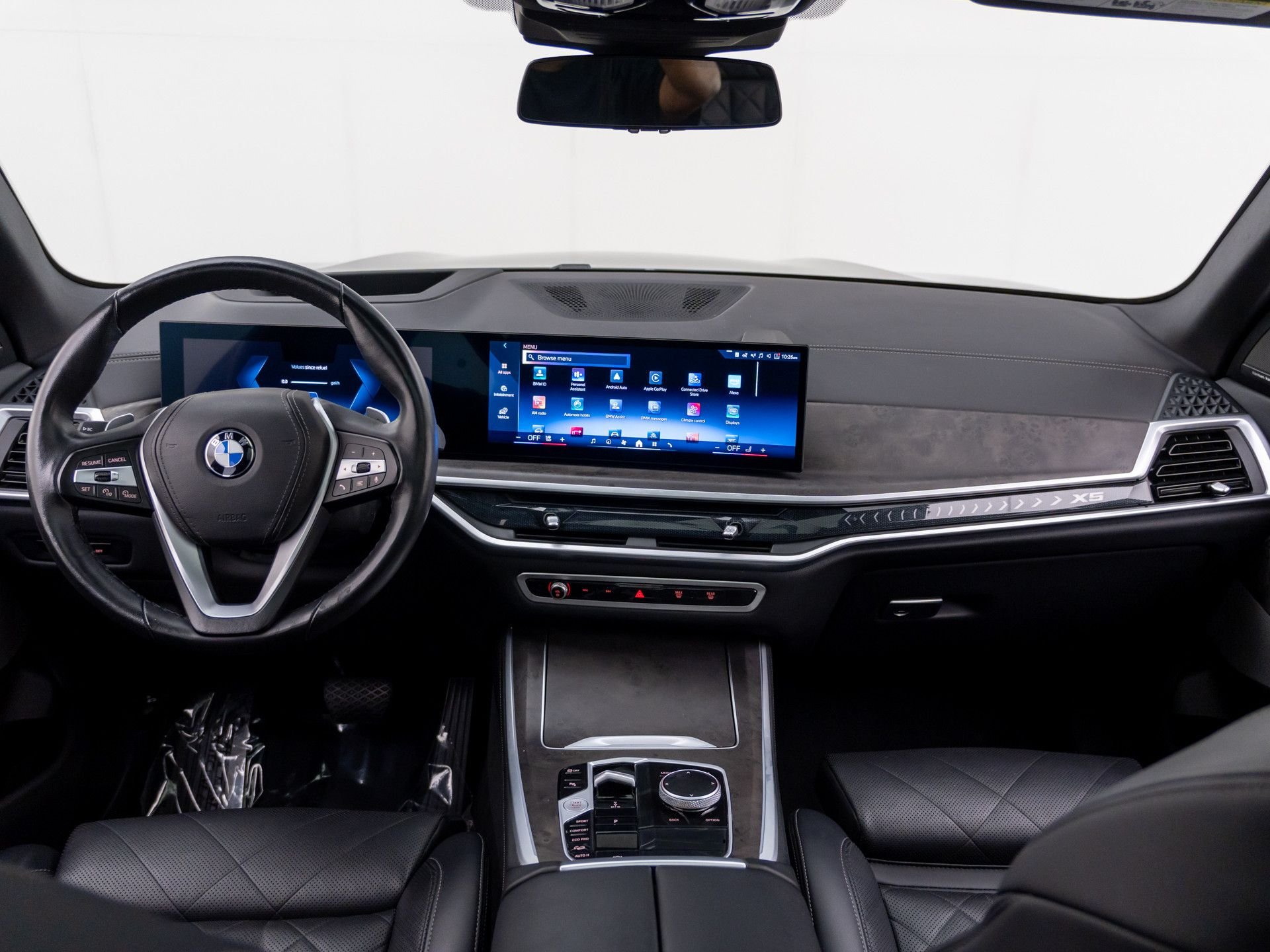 Used 2024 Black BMW xDrive40i image 10