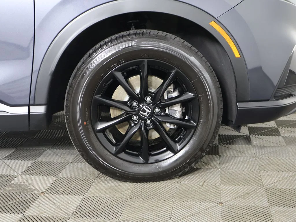 Certified Used 2026 Gray Metallic Honda Sport image 22