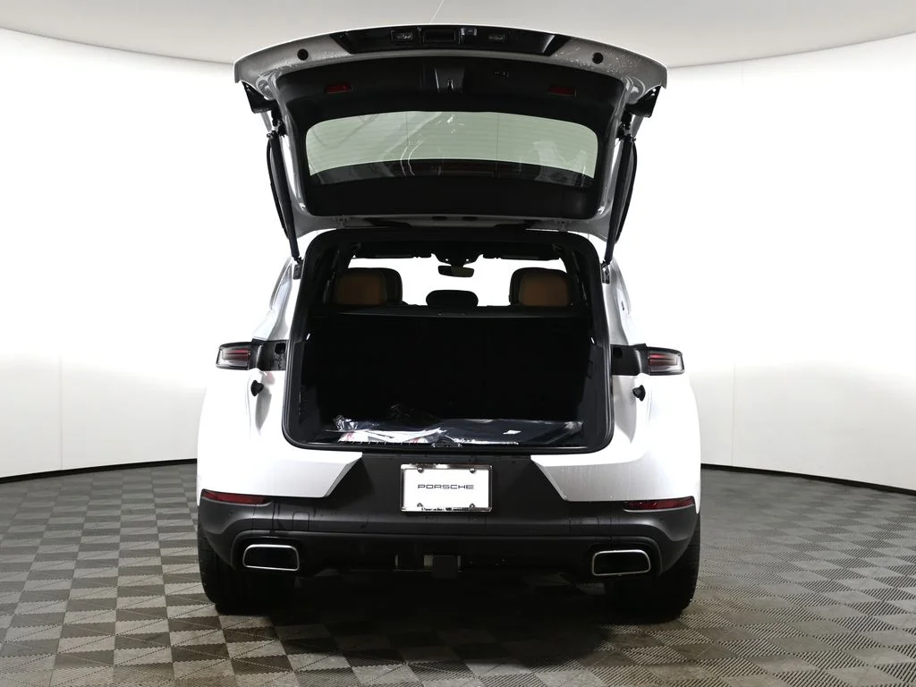 2026 Porsche Cayenne Base - Photo 41