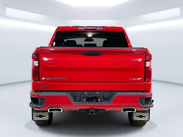 Used 2023 Red Chevrolet RST image 6