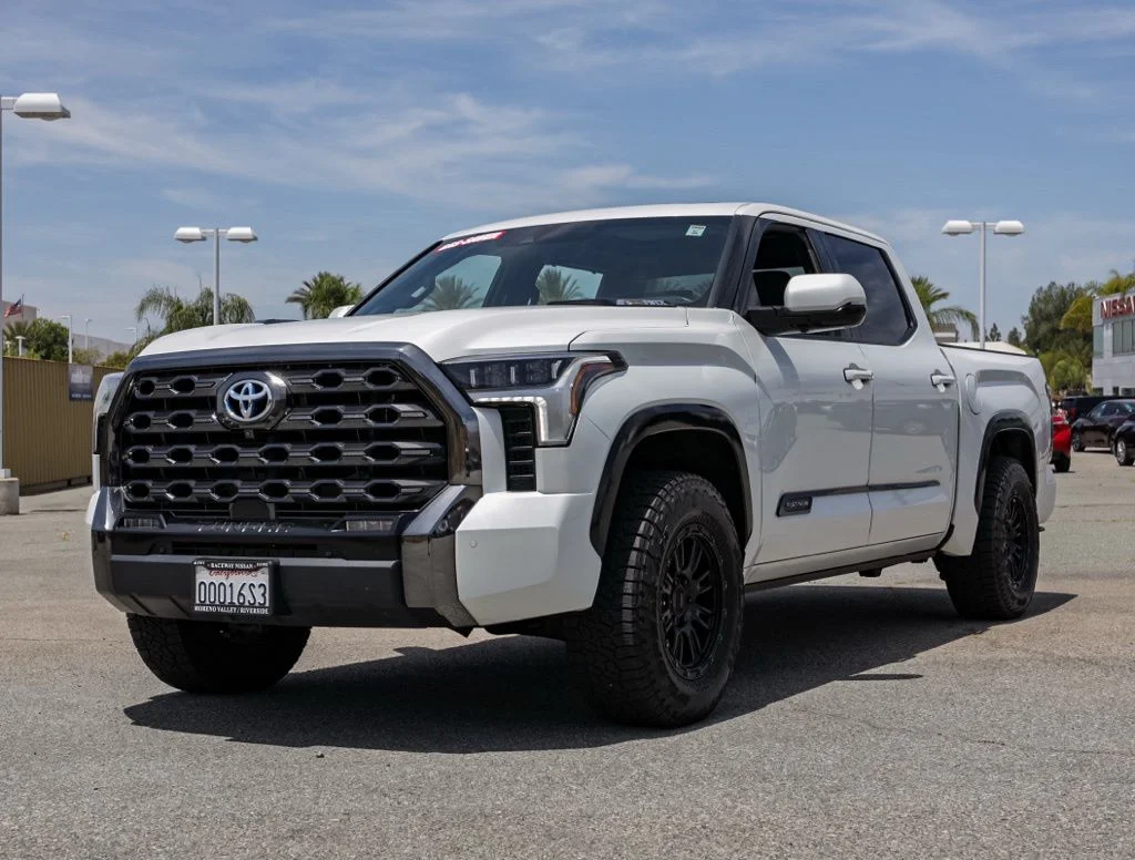 Used 2023 Beige Toyota Platinum image 8