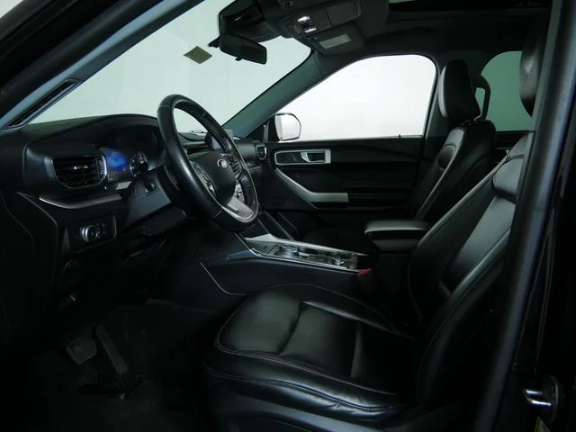Certified Used 2021 Black Ford XLT image 22