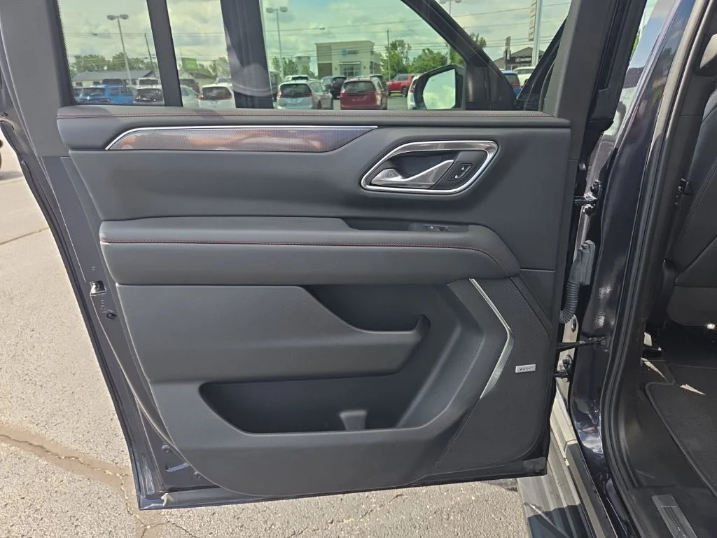 Used 2023 Gray Chevrolet RST image 26