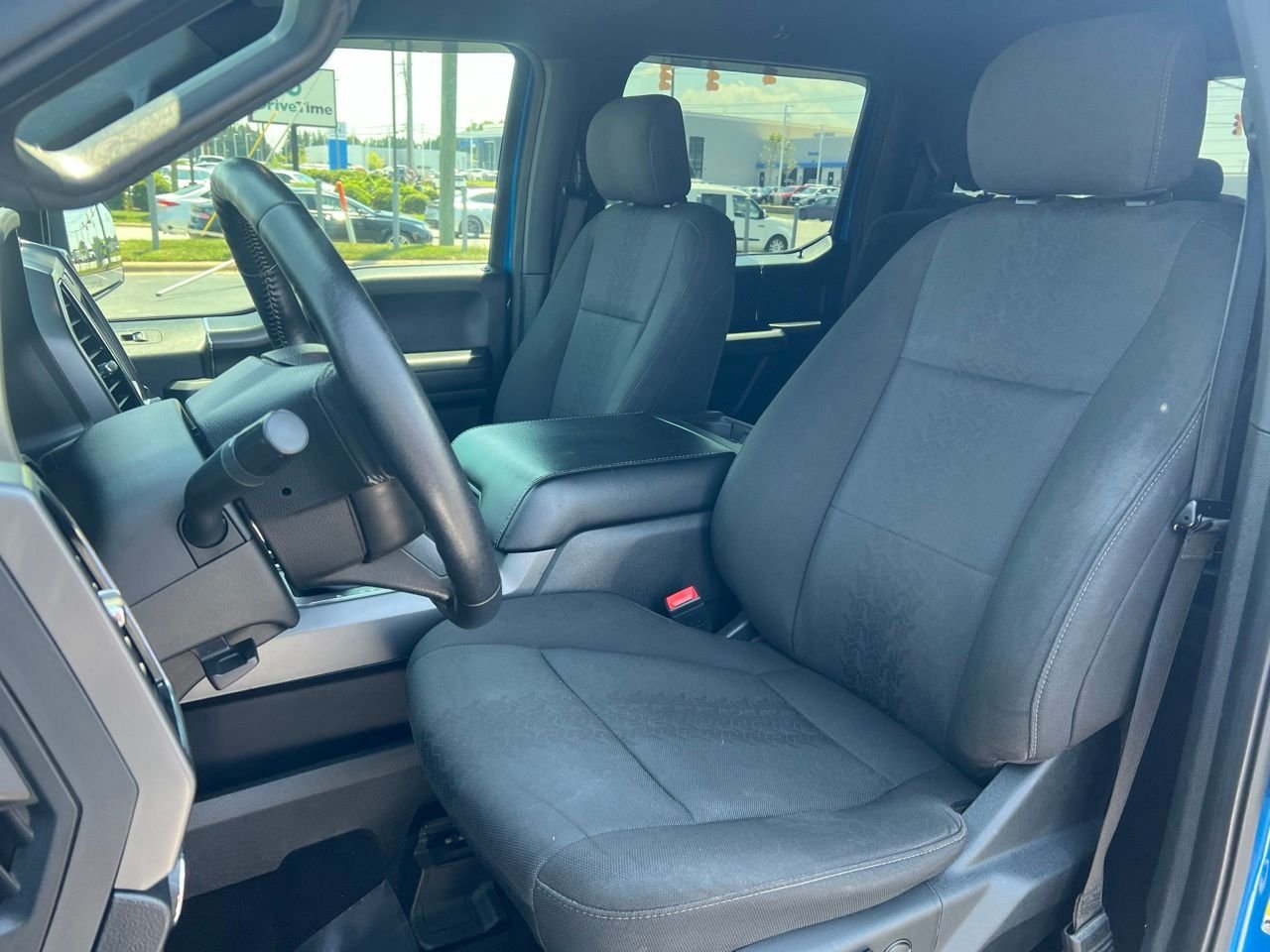 Used 2019 Blue Ford XLT image 15