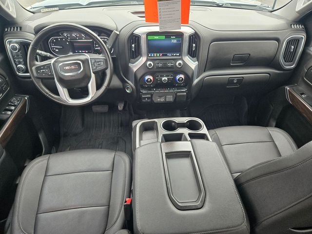 Used 2023  GMC SLT image 9