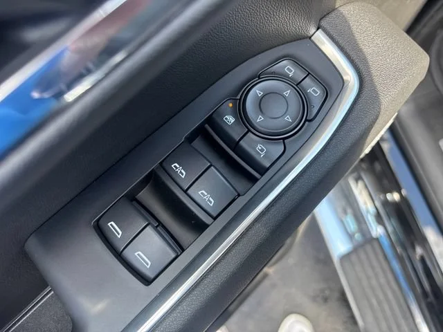 New 2026 Onyx Black GMC SLT image 12