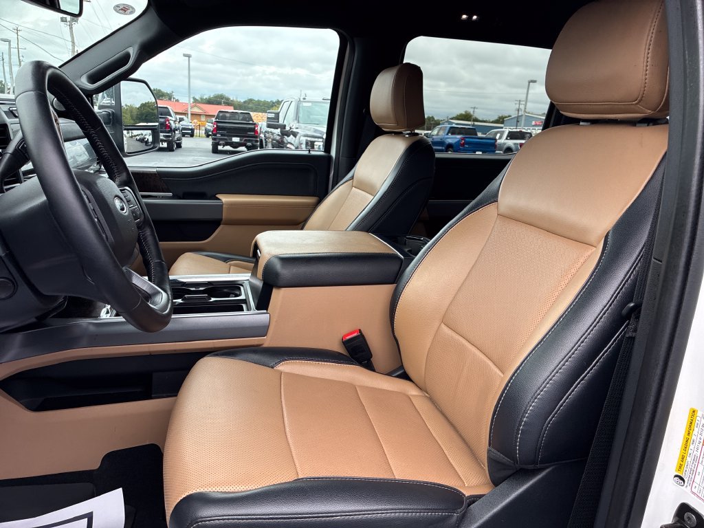 Used 2024 White Ford Lariat image 10