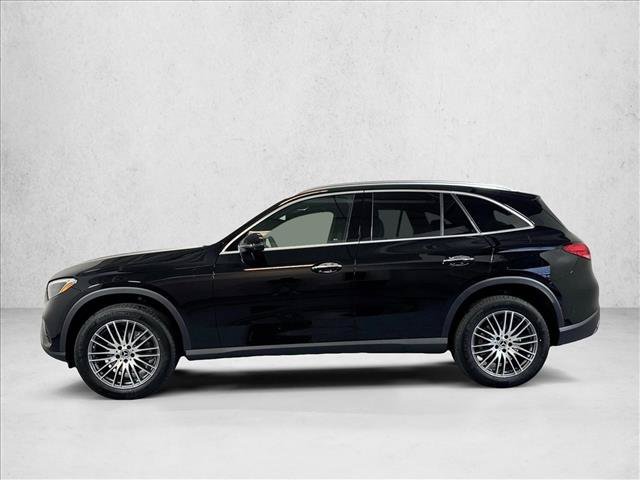 New 2026 Black Mercedes-Benz GLC 300 image 38