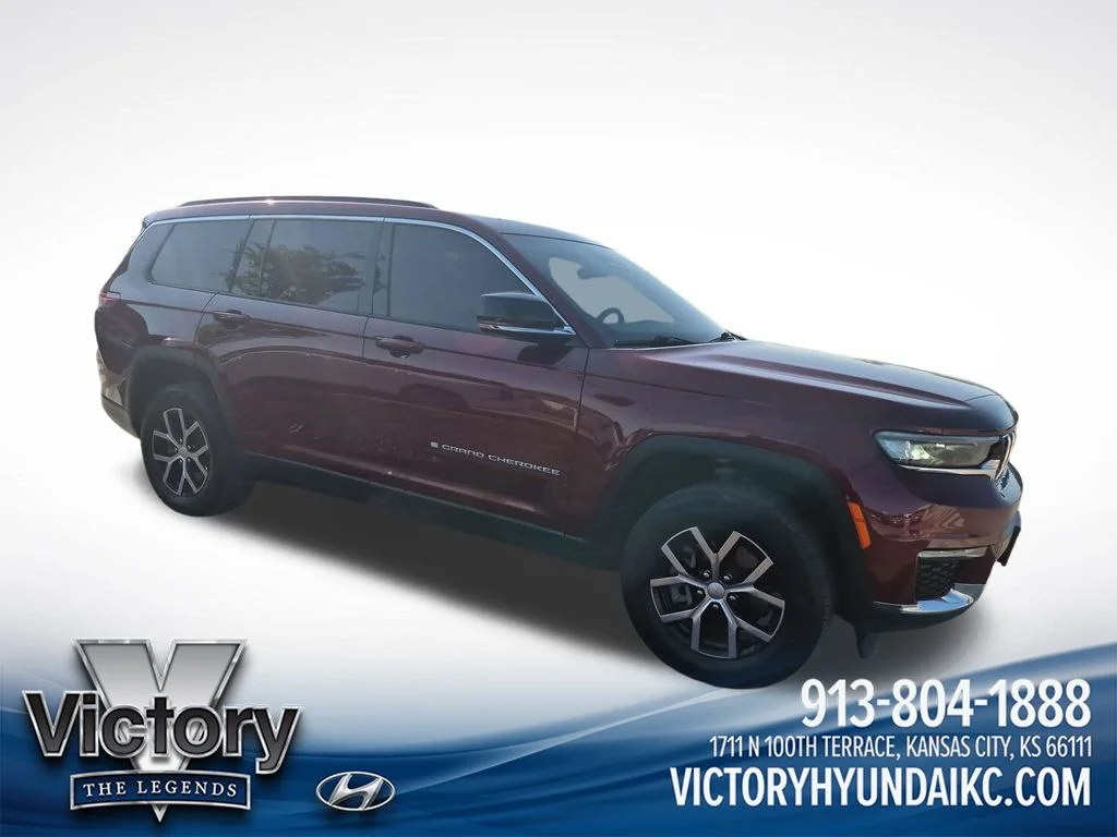 Used 2024 Red Jeep Limited image 7