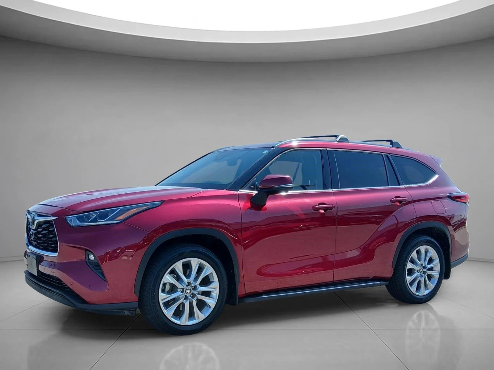 Used 2021 Ruby Flare Pearl Toyota Limited image 1