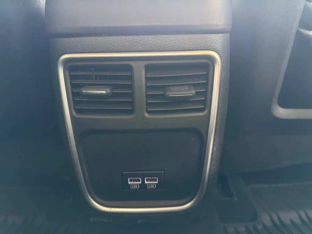 Used 2019 Gray Chrysler Touring image 28
