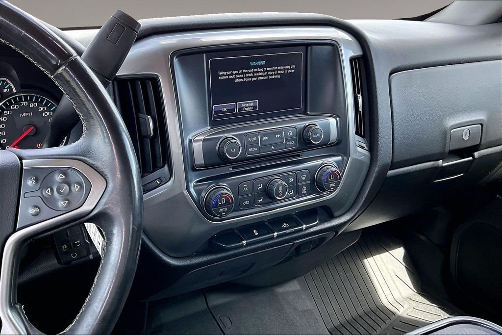 Used 2017 Gray Chevrolet LT image 6