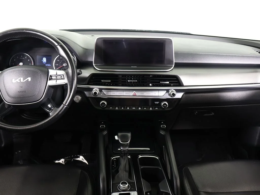 Used 2022 Gray Kia S image 40
