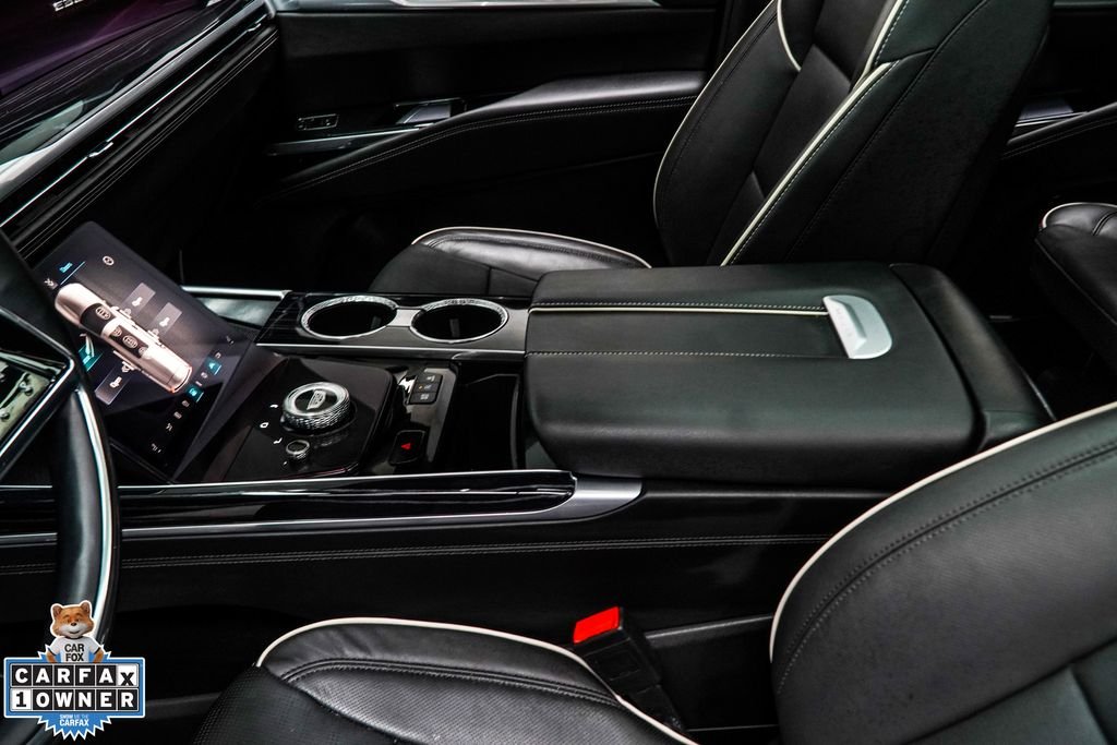 Used 2025 Silver Cadillac Sport image 19