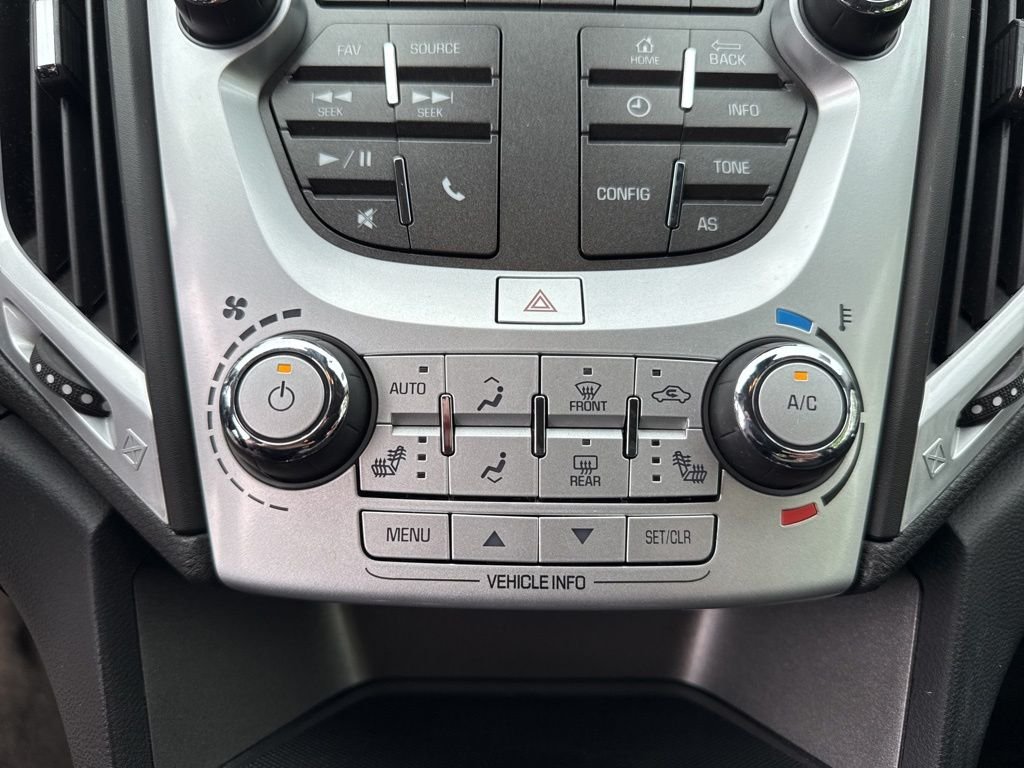 Used 2017 Red GMC SLE-2 image 29