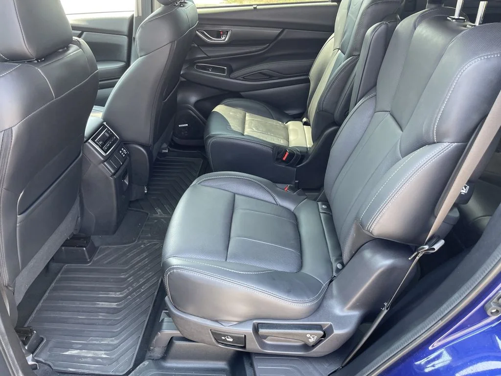 Used 2026 Sapphire Blue Pearl Subaru Limited image 12