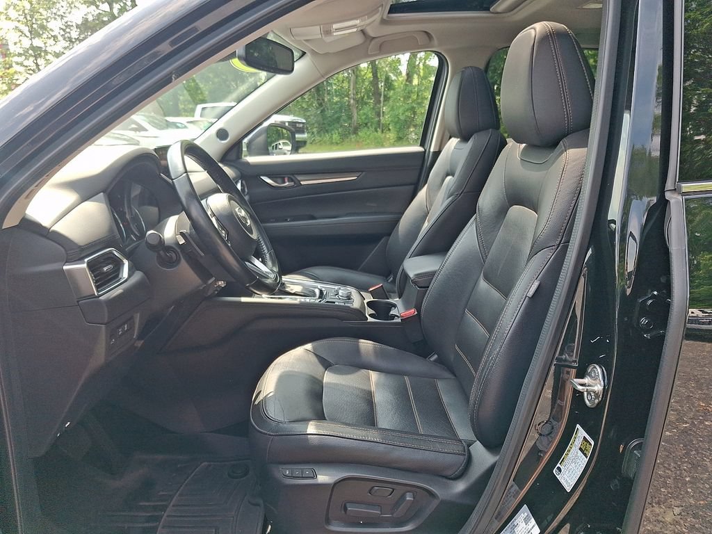Used 2020 Black Mazda Grand Touring image 14