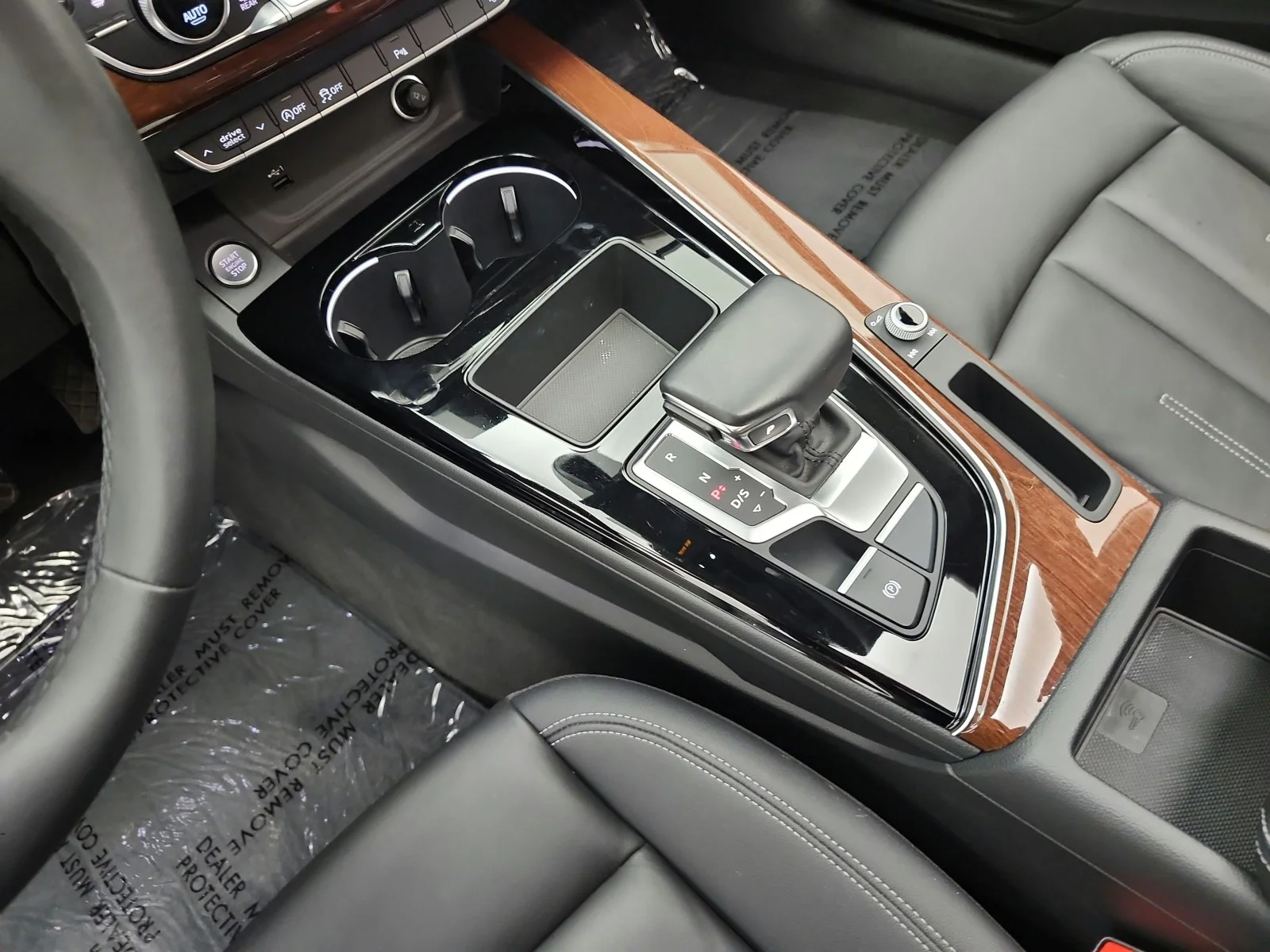 Used 2024 Manhattan Gray Metallic Audi Premium image 11