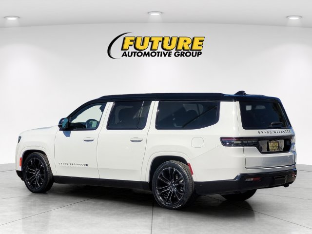 Used 2024 White Jeep Series II image 7