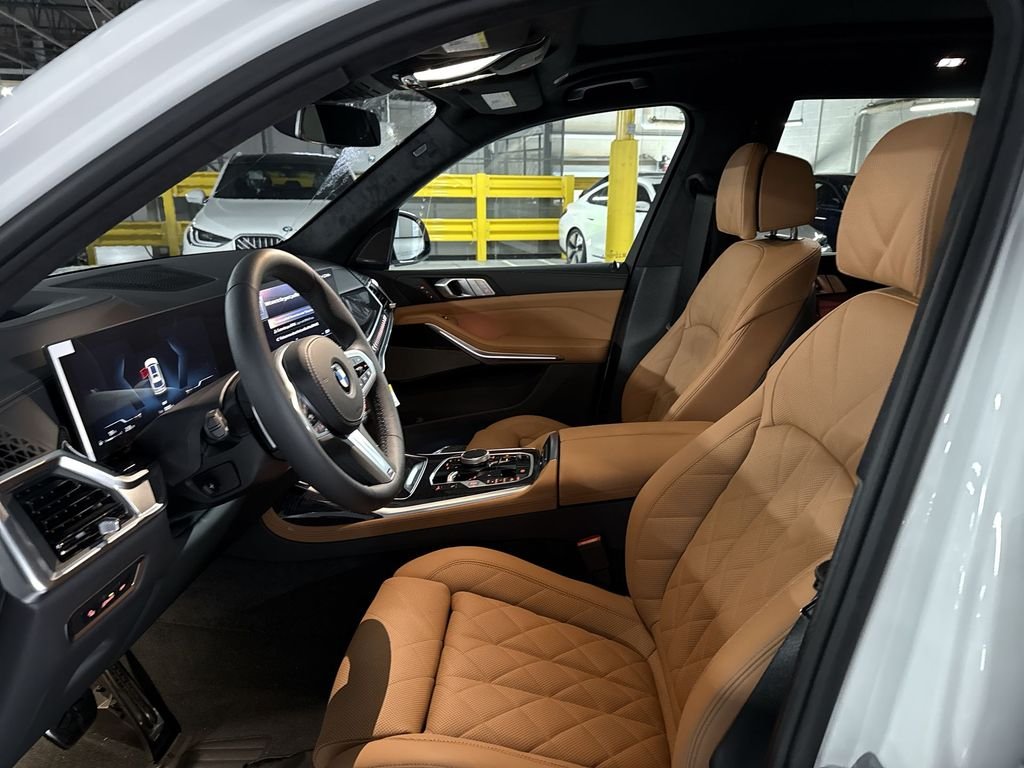 New 2027 White BMW xDrive40i image 11