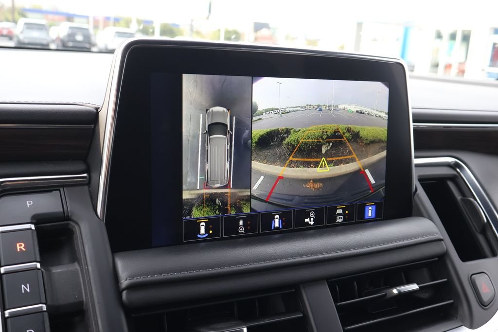 Used 2022 Blue Chevrolet Z71 image 26