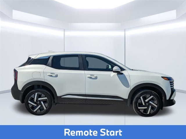 Used 2025 White Nissan SV image 8