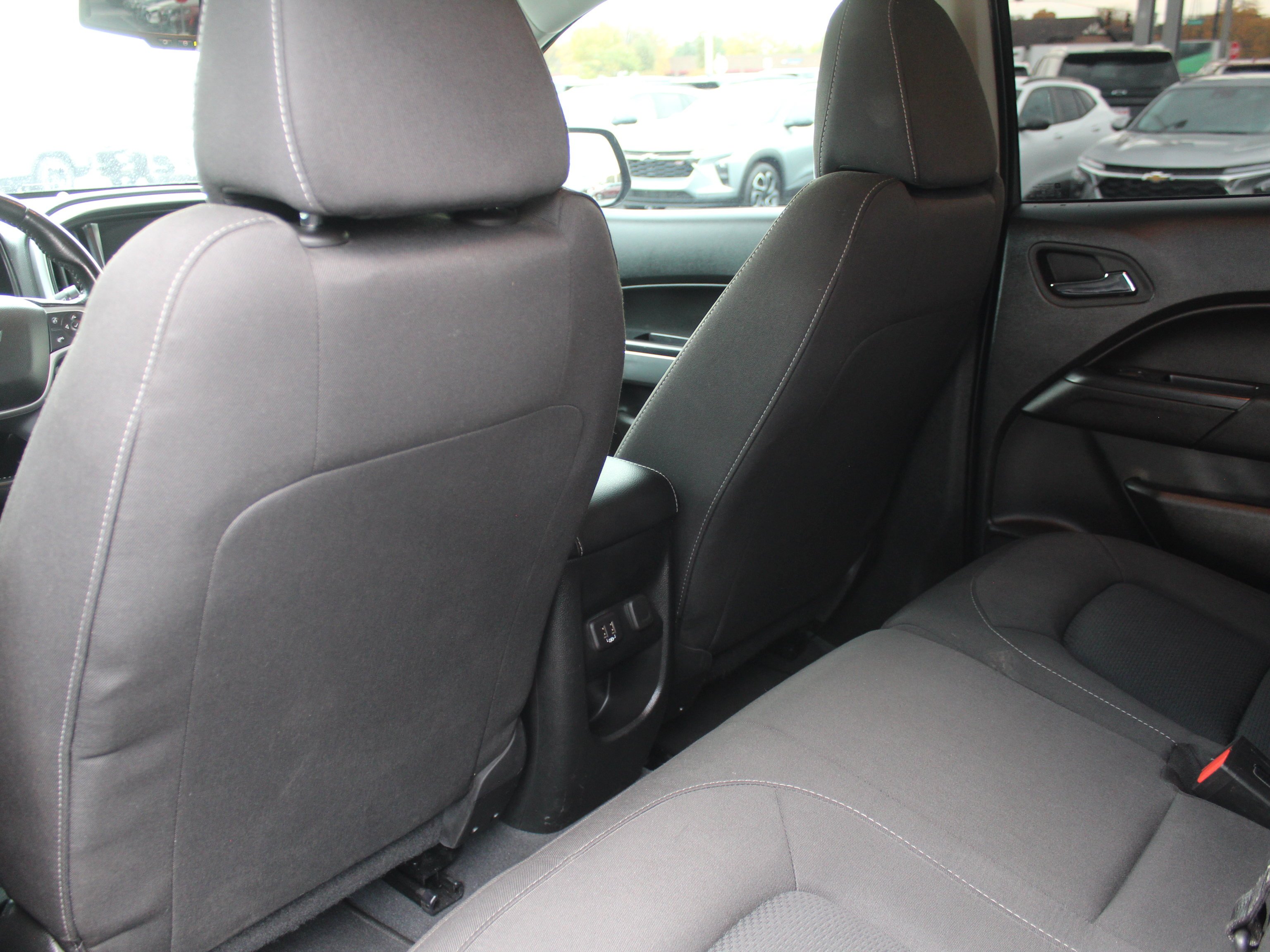 Used 2022 BLACK Chevrolet 2WD LT image 20