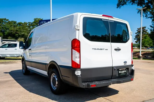 Used 2016 Oxford White Ford Base image 4
