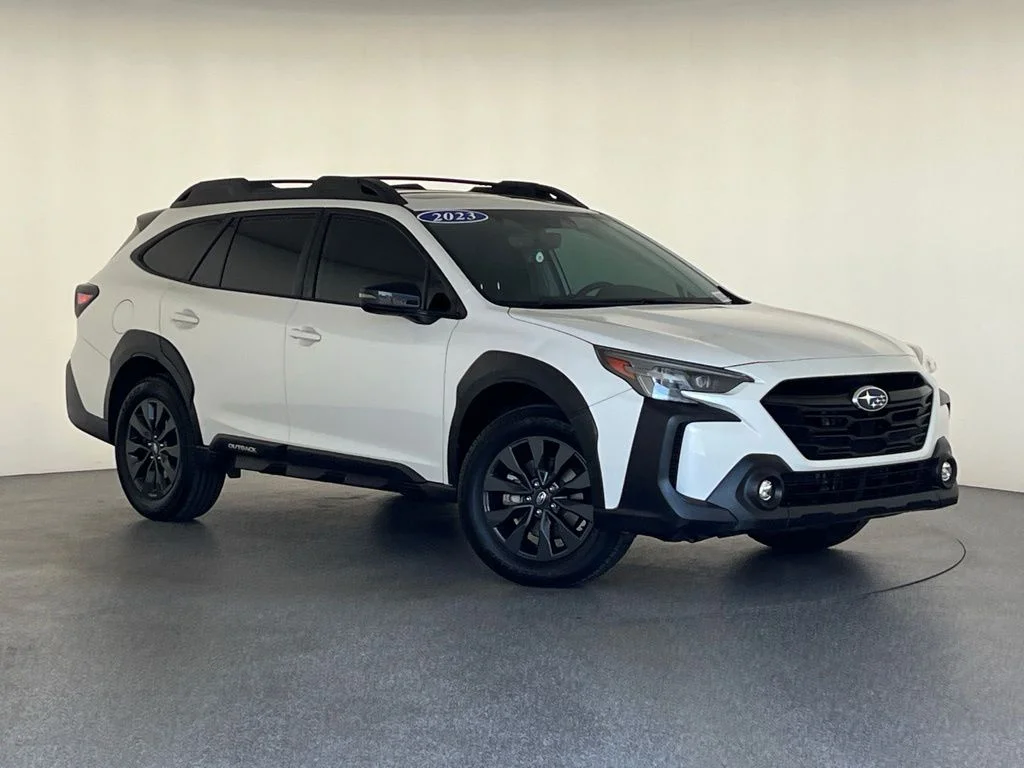 Used 2023 White Subaru Onyx Edition XT image 42