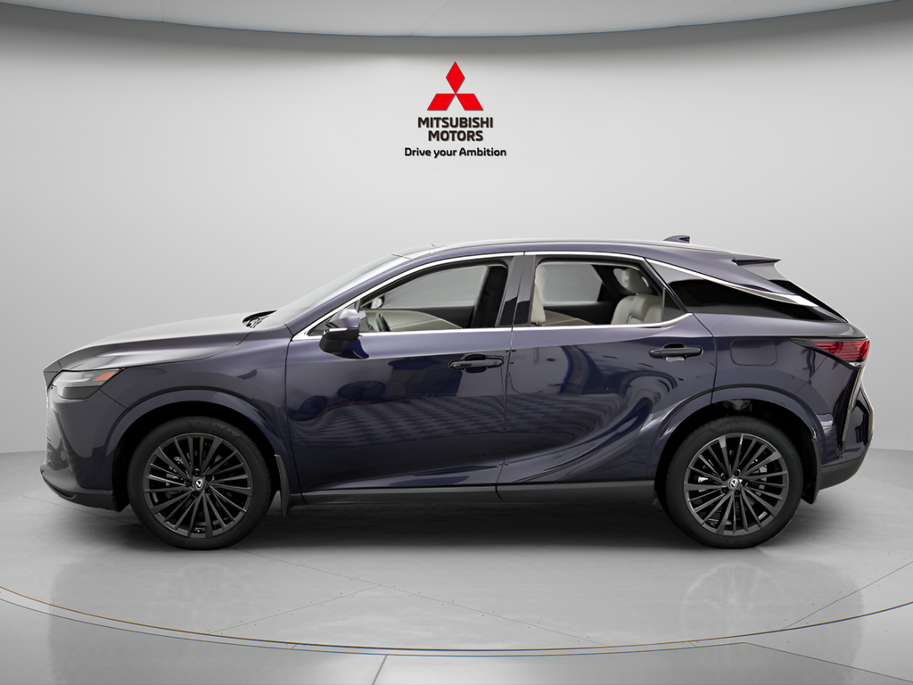 Used 2024 Mica Lexus 350 Premium image 9